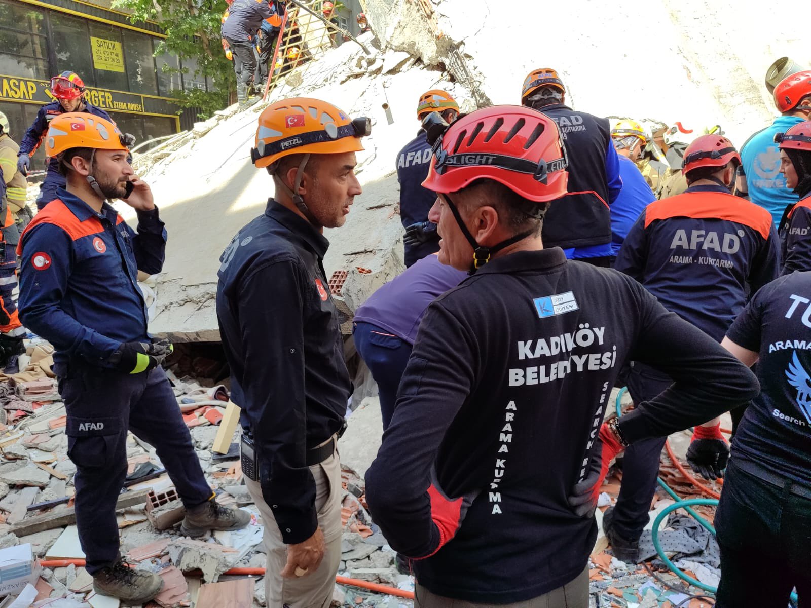 Çökme riski taşıyan bin 556 bina tespit edildi 